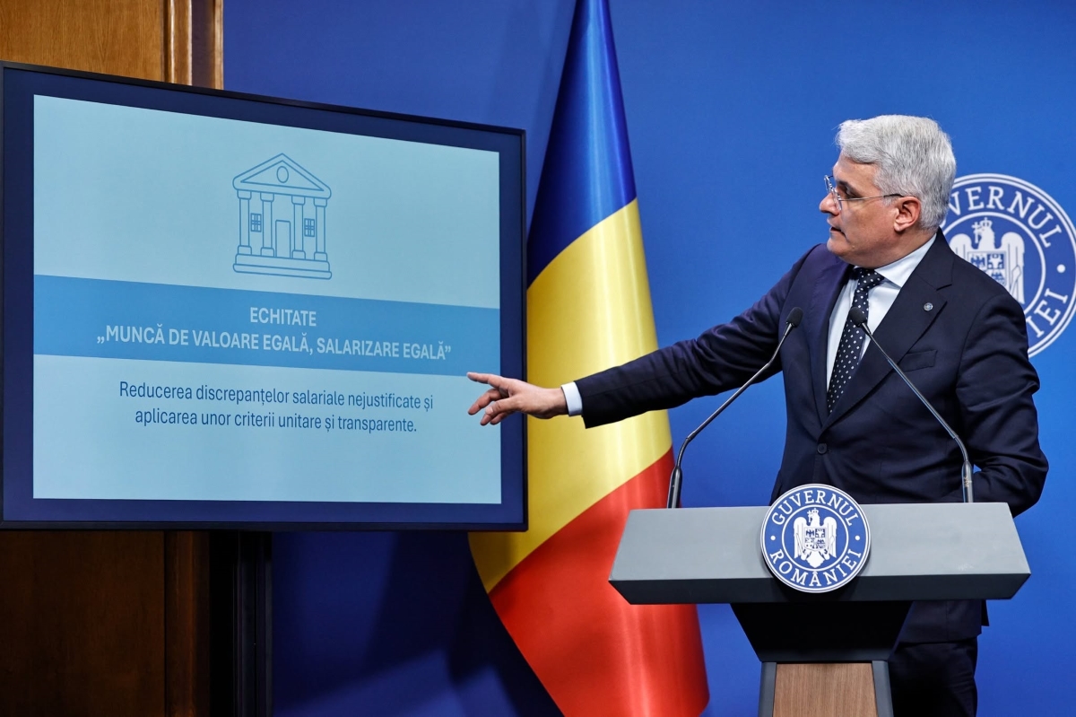 ​Ministrul Muncii: Remunerare mai mare pentru plata cu ora si dirigentie. „Avem o solutie” pentru majorarile din 2028 